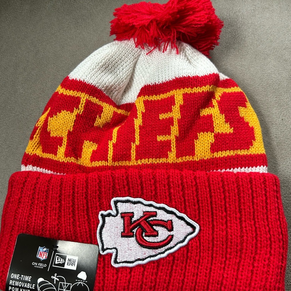 Men’s or Women’s New Era Kansas City Chiefs Winter Beenie